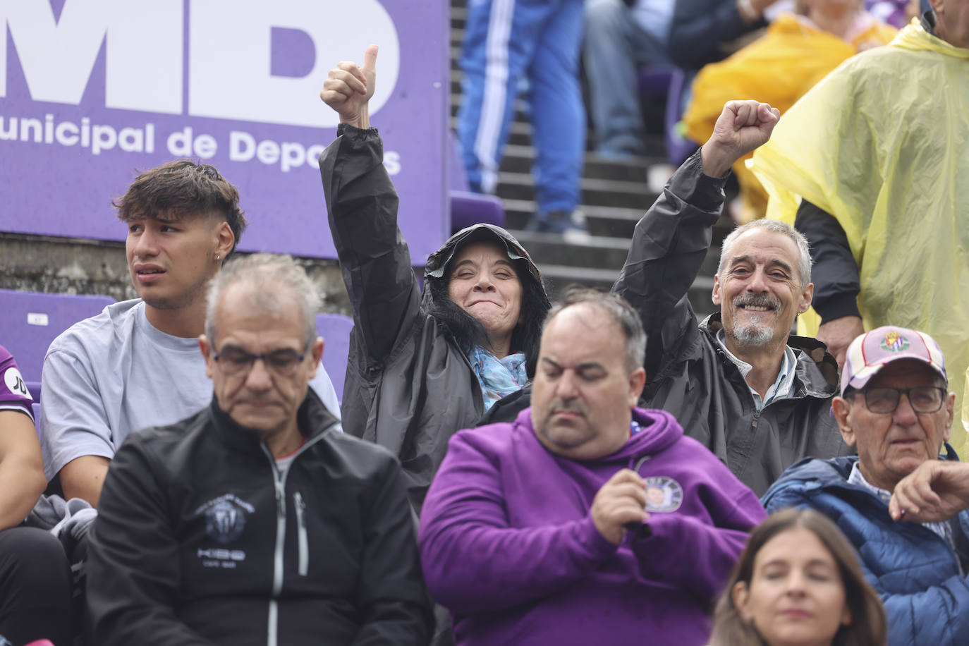 Búscate en las gradas del estadio José Zorrilla (3/4)