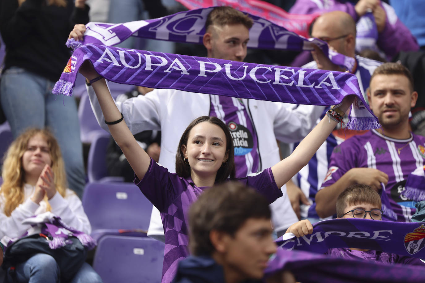 Búscate en las gradas del estadio José Zorrilla (4/4)