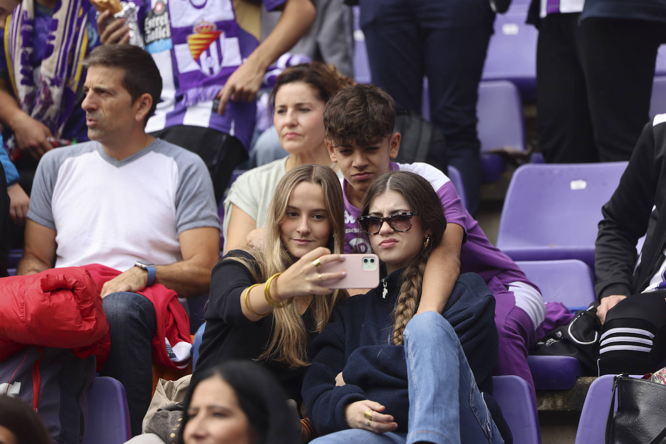 Búscate en las gradas del estadio José Zorrilla (4/4)