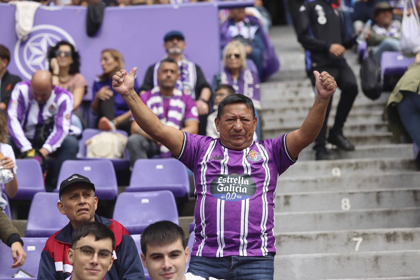 Búscate en las gradas del estadio José Zorrilla (4/4)