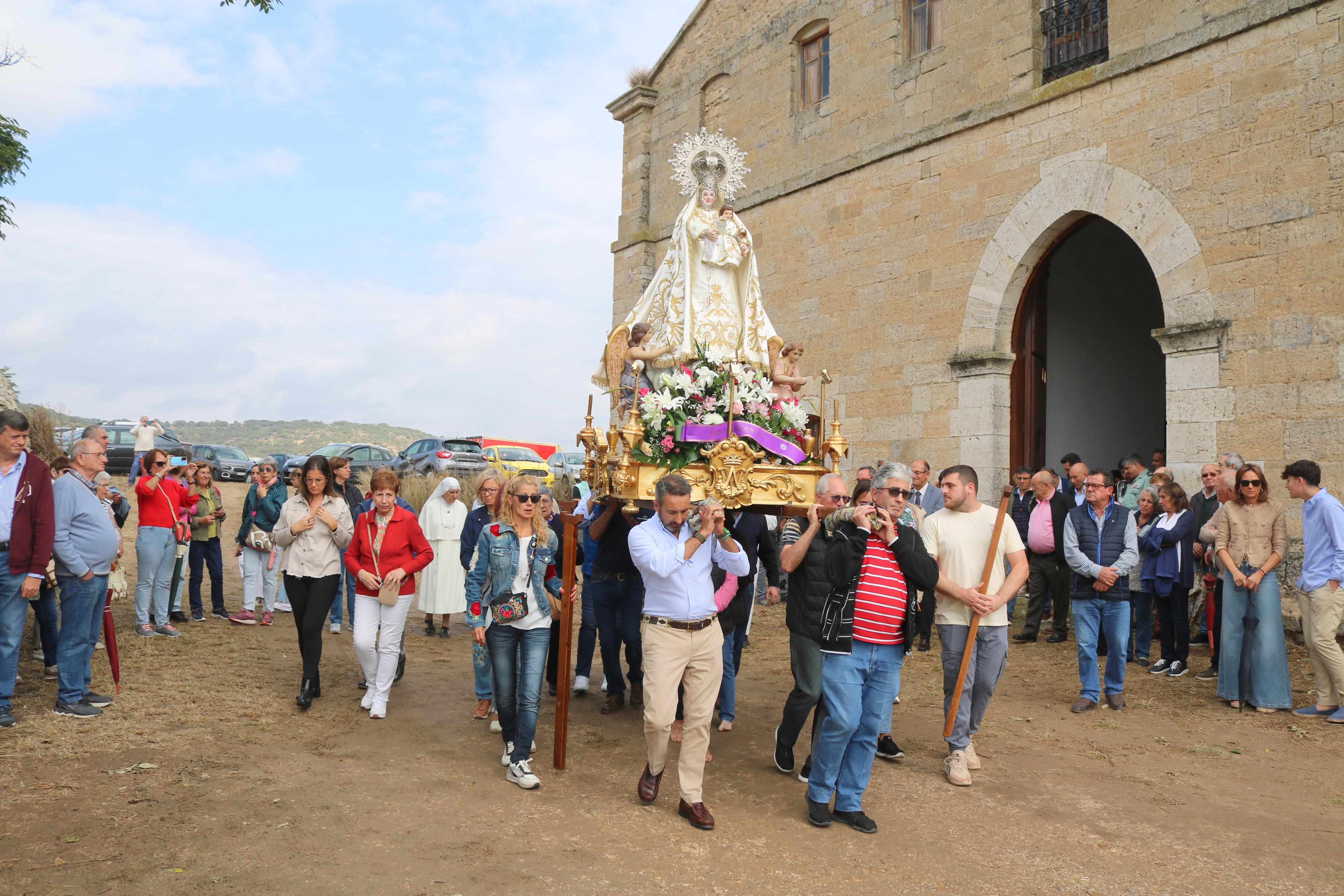 Torquemada se rinde a la Virgen de Valdesalce