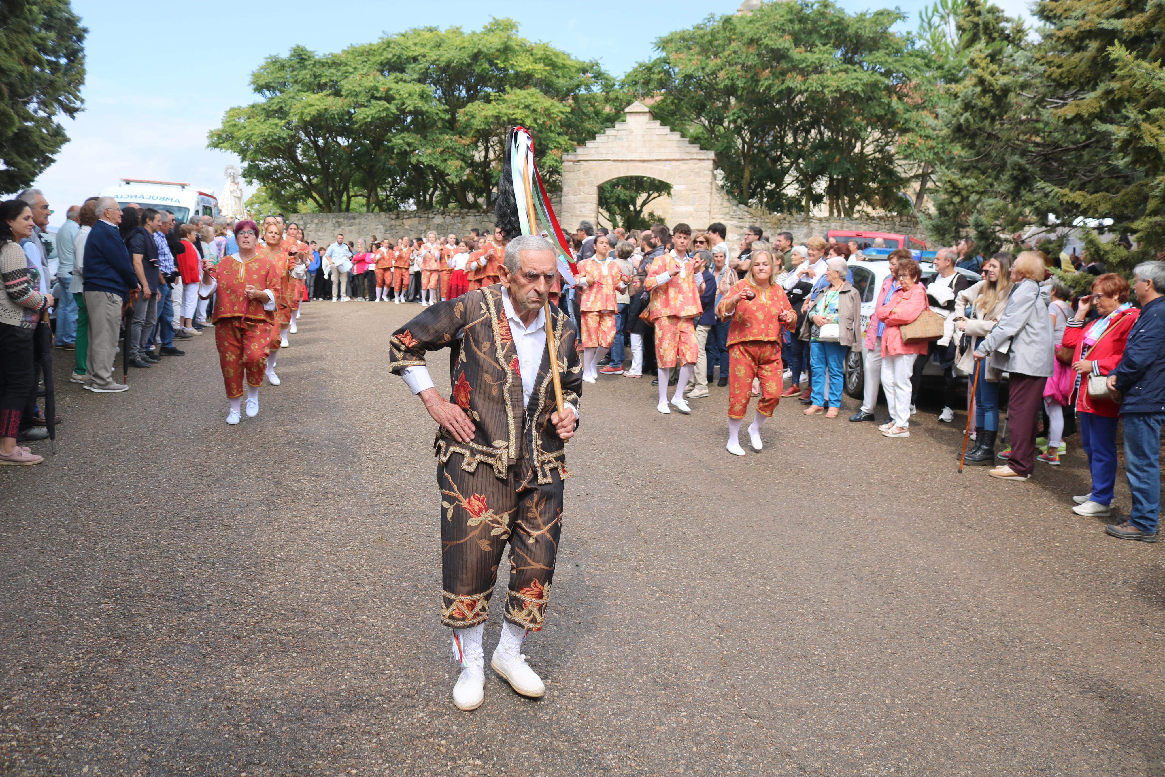 Torquemada se rinde a la Virgen de Valdesalce