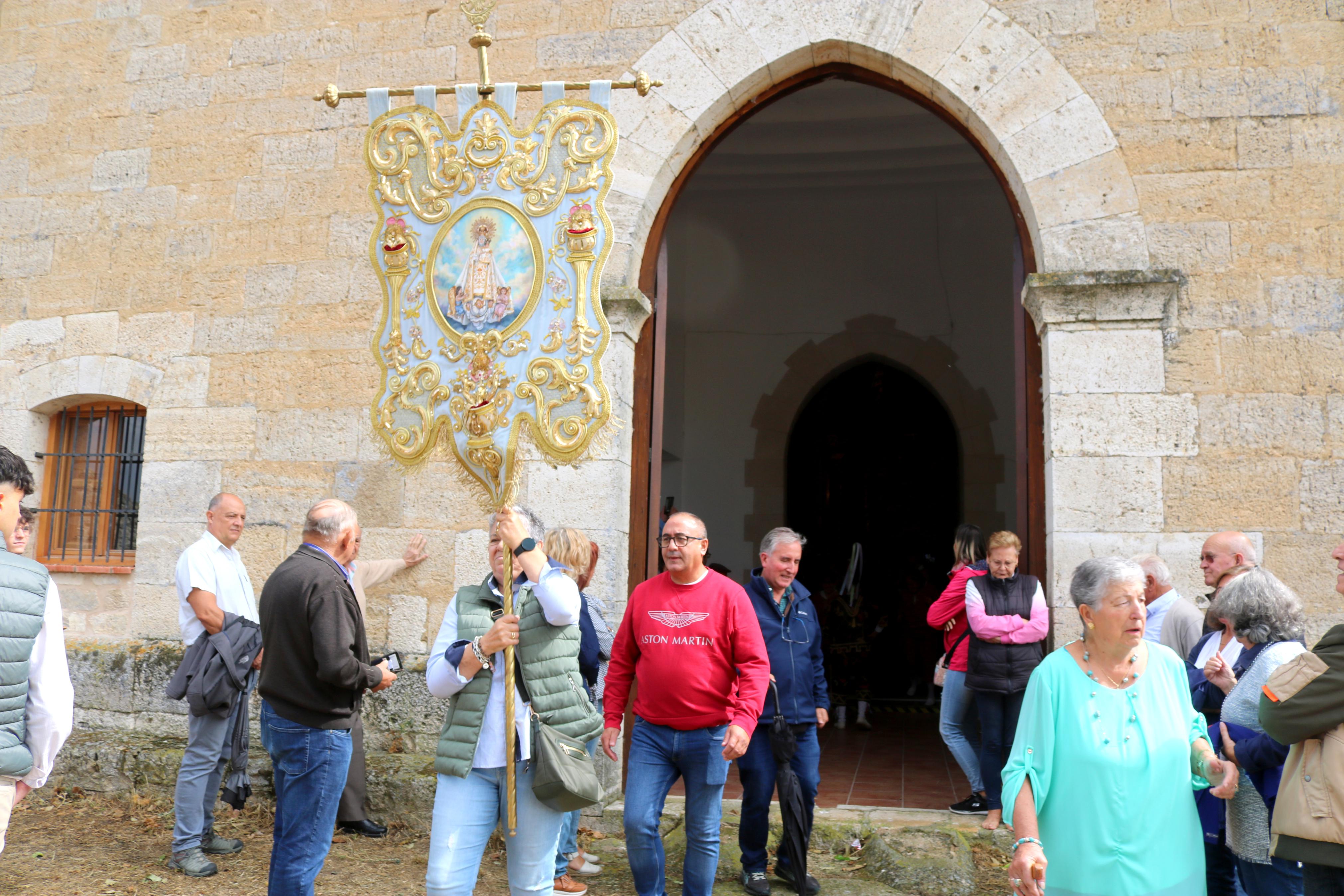 Torquemada se rinde a la Virgen de Valdesalce