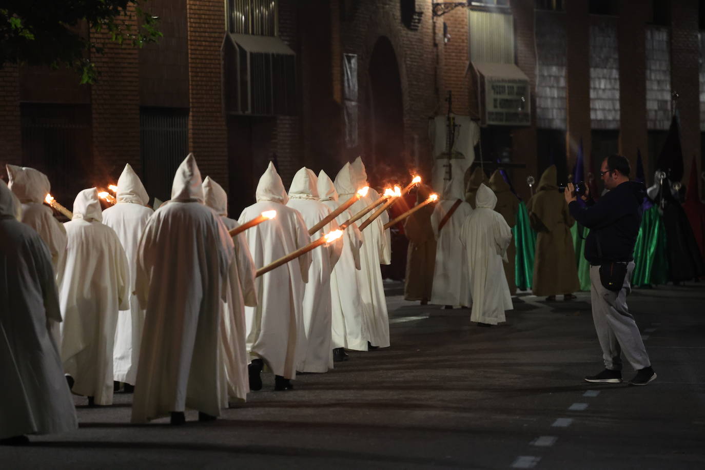 Procesión del X Aniversario de la Cofradía de Cristo en su Mayor Desamparo