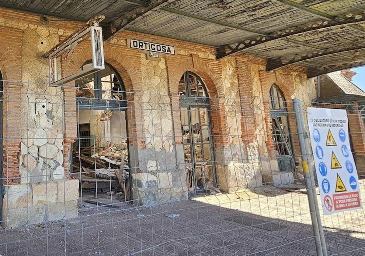 Estado actual de la estación de Ortigosa de Pestaño.