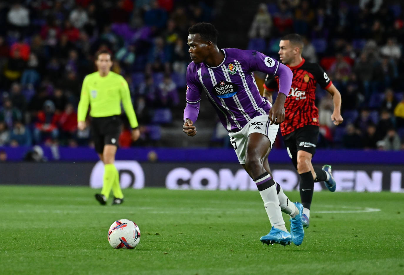 La derrota en casa del Real Valladolid frente al Mallorca, en imágenes