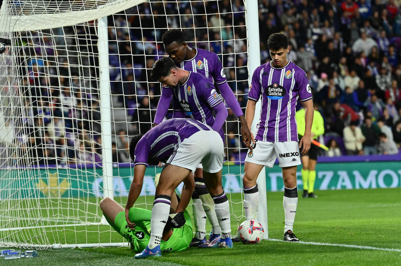 La derrota en casa del Real Valladolid frente al Mallorca, en imágenes