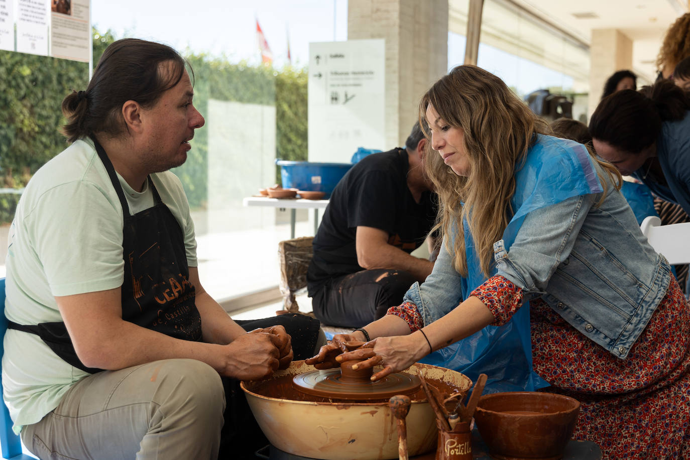 Talleres artesanales en la sede de las Cortes de Castilla y León