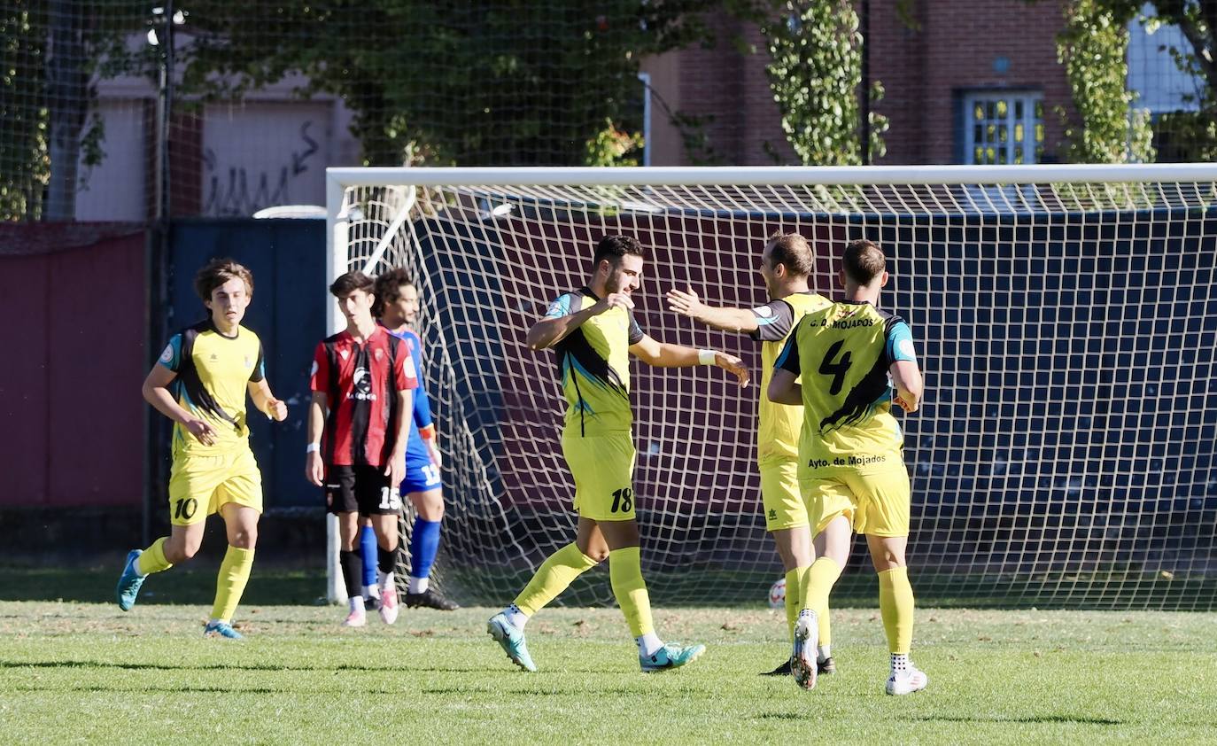 Todas las imágenes de partido entre el Laguna y el Mojados