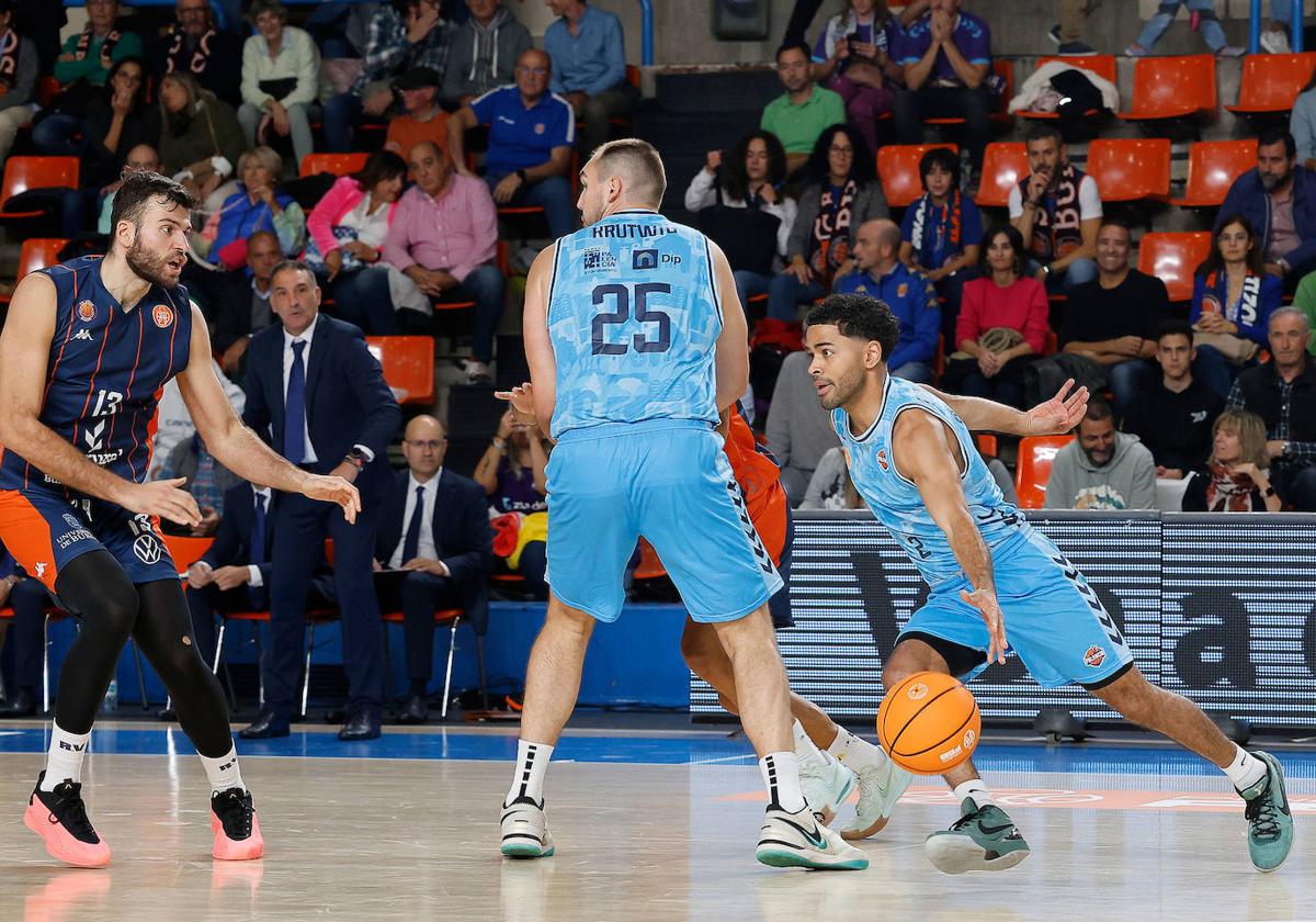 Trabajada victoria del Palencia Baloncesto