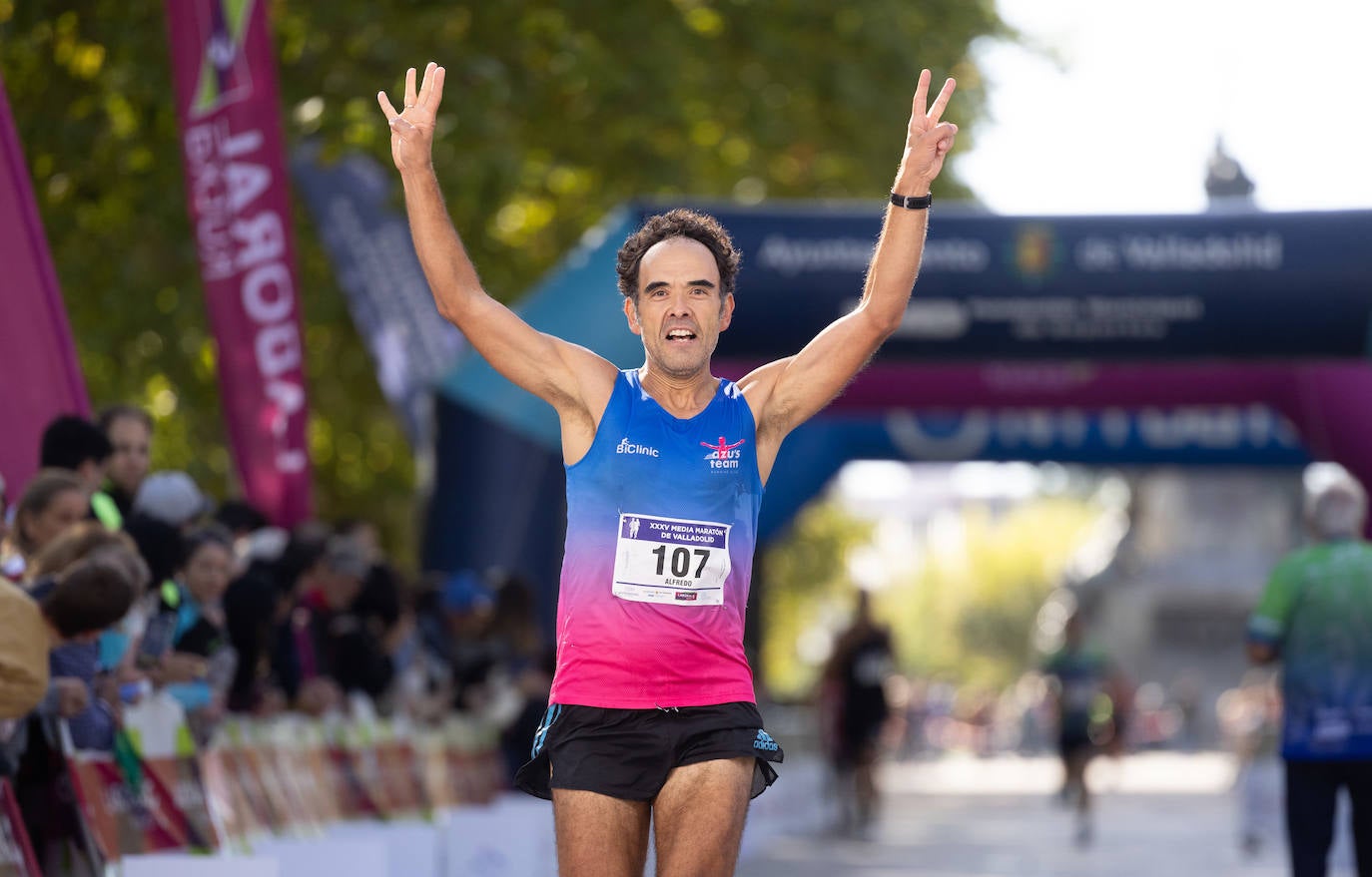 Las fotos más espectaculares de la Media Maratón de Valladolid