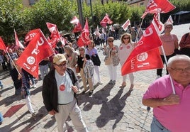 Concentración de los mayores, este martes en la Plaza Mayor.