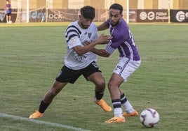 Anuar Mohamed Tuhami, durante el amistoso disputado el pasado verano entre el Real Valladolid y la Gimnástica Segoviana