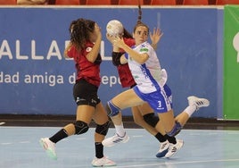 Imágenes de la victoria del Aula este miércoles ante el BM Elche en Huerta del Rey