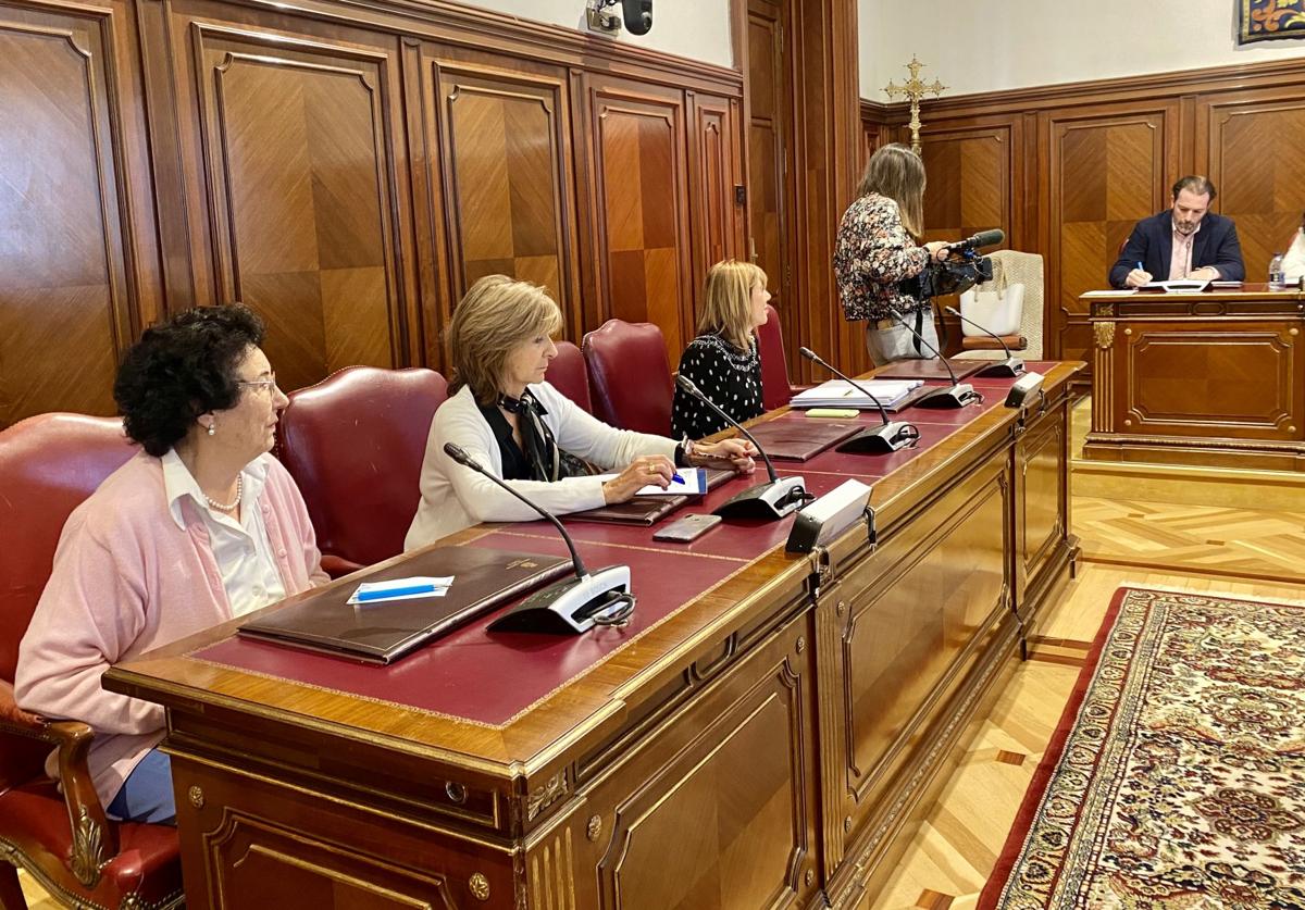 El Consejo Provincial de la Mujer se ha reunido este viernes para cerrar los actos con motivo del Día de la Mujer Rural.