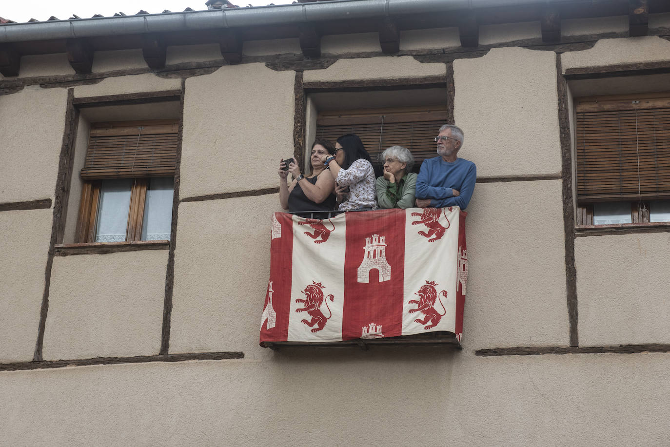 El desfile de Isabel la Católica, en imágenes