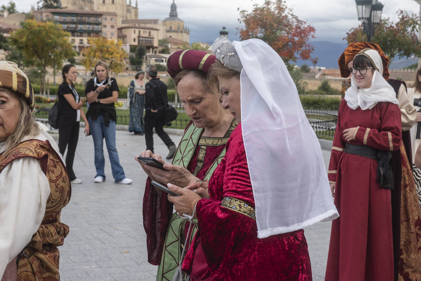 El desfile de Isabel la Católica, en imágenes