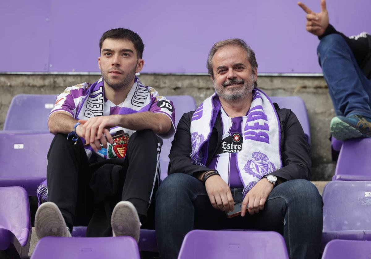 Búscate en la grada del estadio José Zorrilla (1/4)