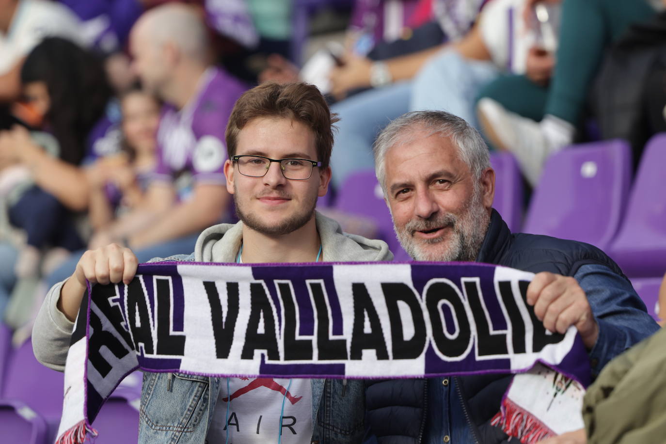 Búscate en la grada del estadio José Zorrilla (3/4)