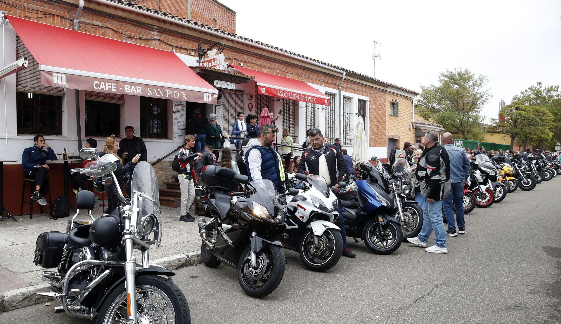 Marcha motera para visibilizar el ELA en Valladolid