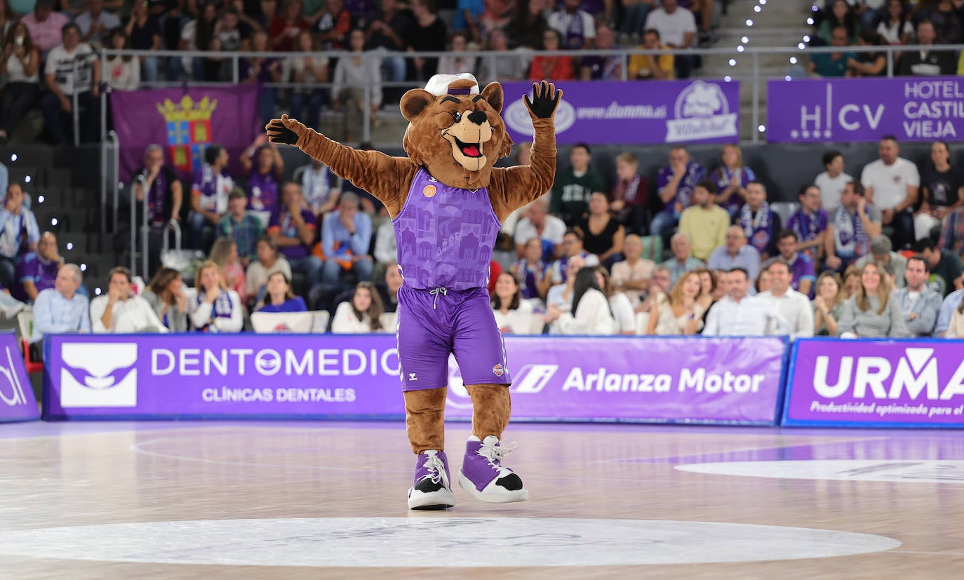 Búscate en las gradas del Pabellón animando al Palencia Baloncesto