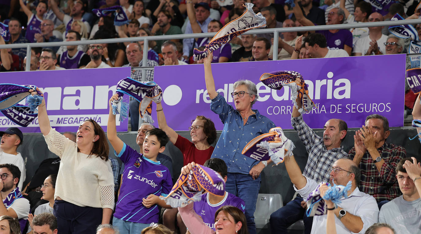 Búscate en las gradas del Pabellón animando al Palencia Baloncesto