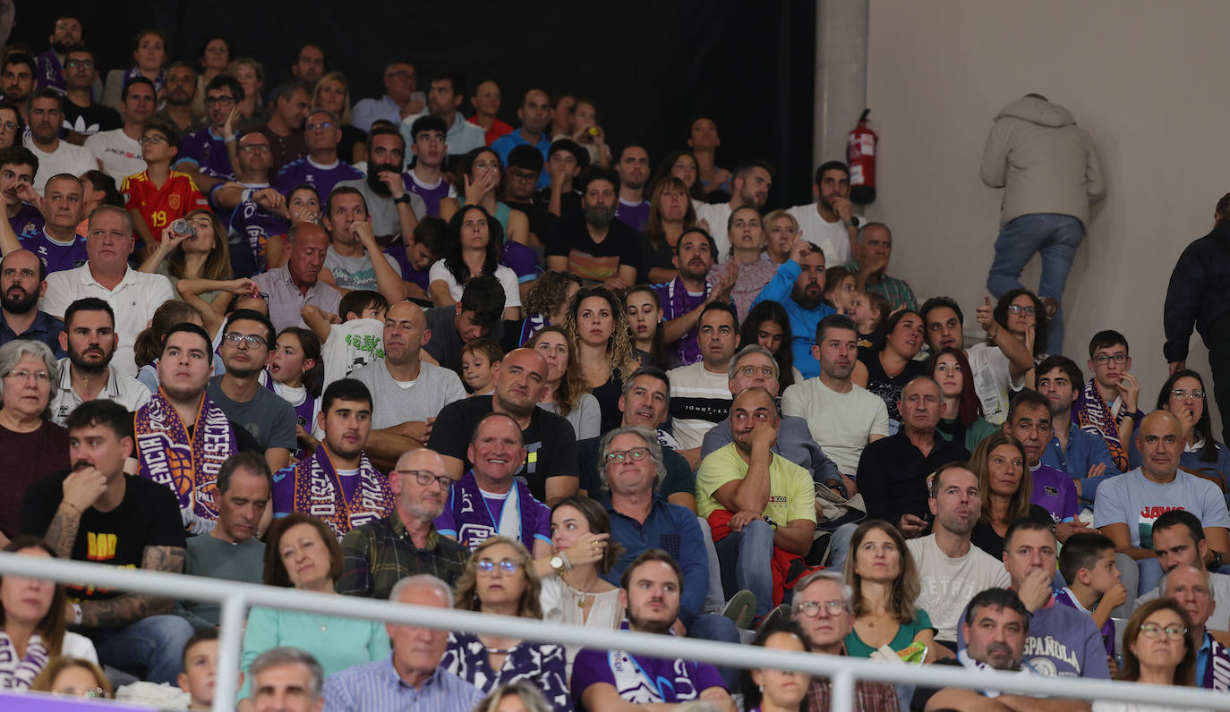 Búscate en las gradas del Pabellón animando al Palencia Baloncesto