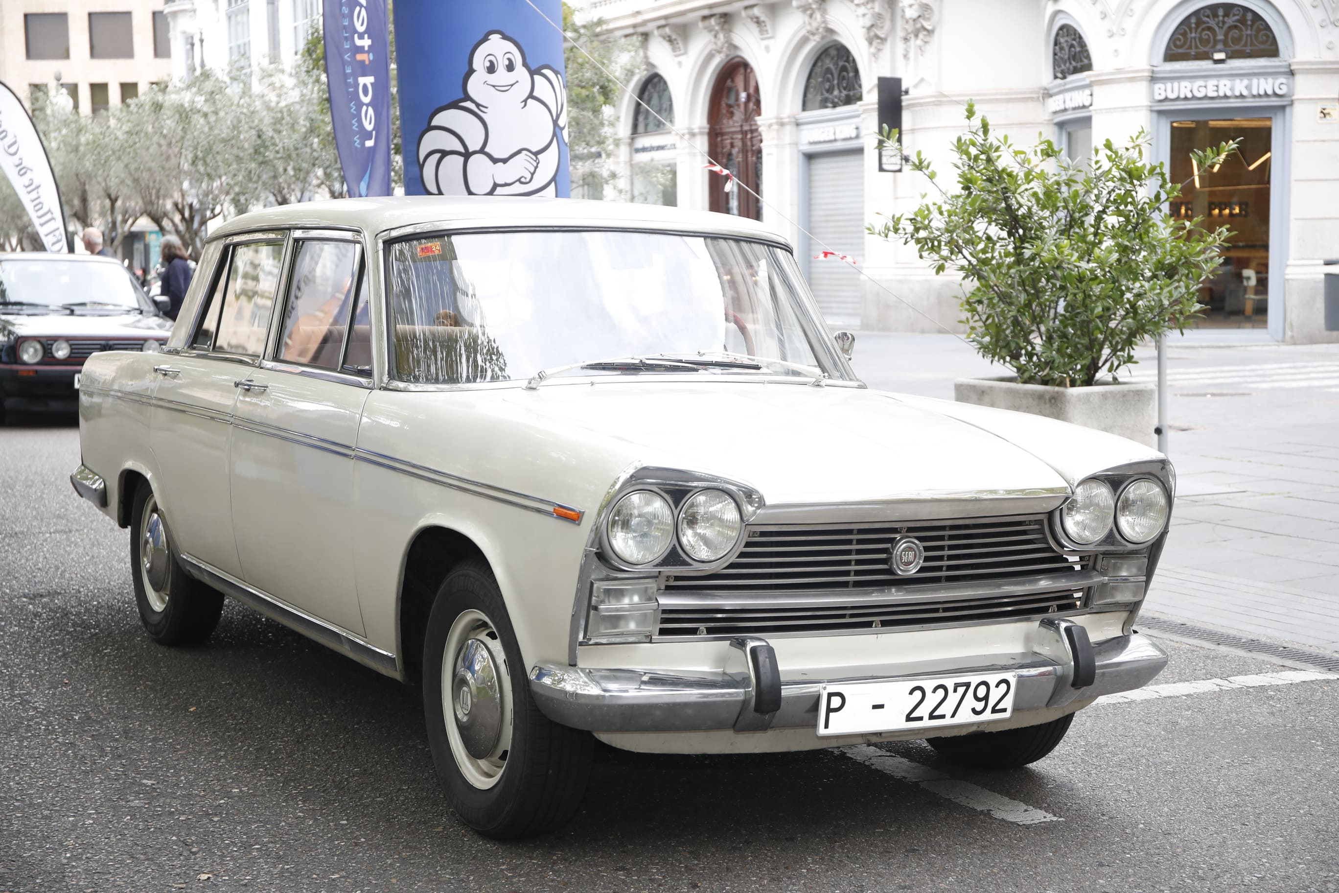 Búscate entre los participantes de Valladolid Motor Vintage (2/9)