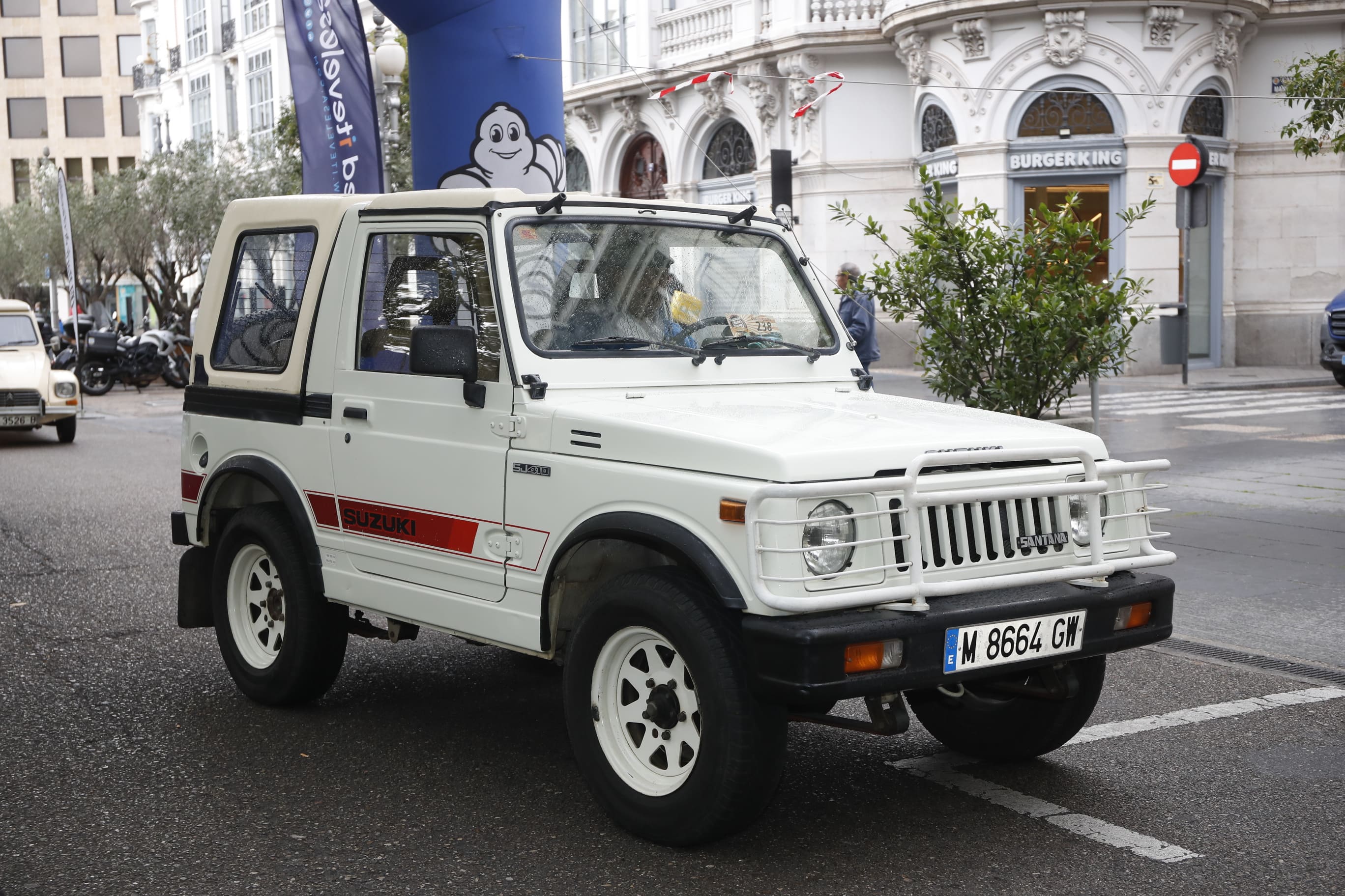 Búscate entre los participantes de Valladolid Motor Vintage (3/9)