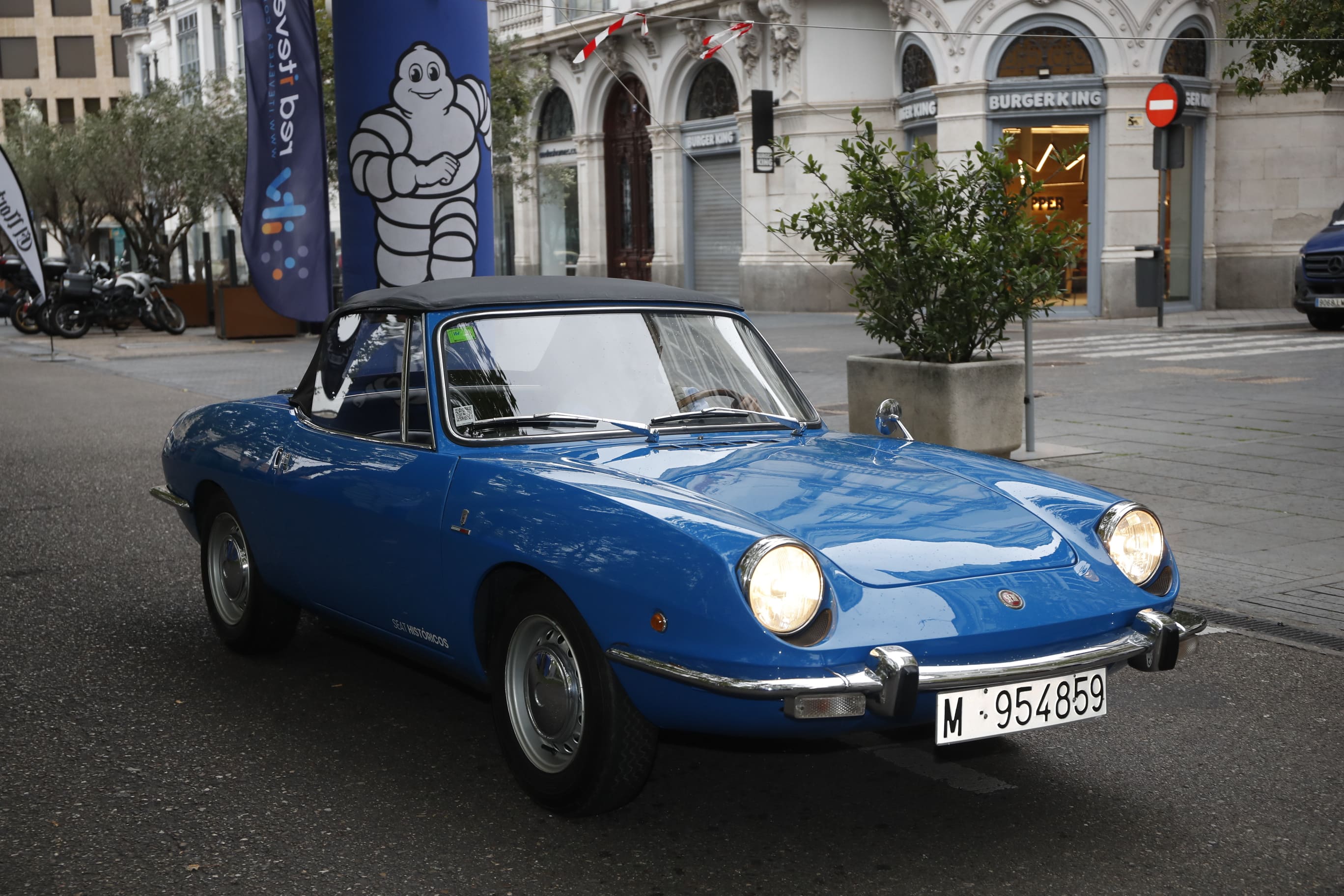 Búscate entre los participantes de Valladolid Motor Vintage (7/9)