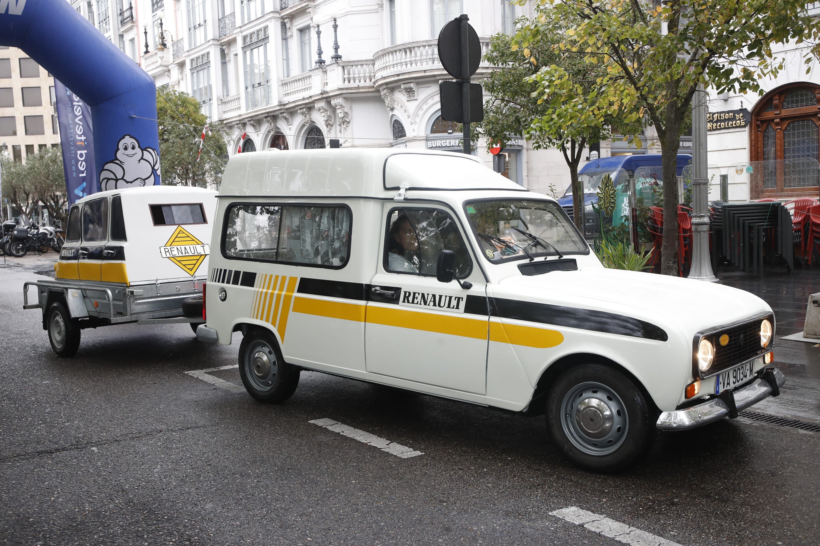 Búscate entre los participantes de Valladolid Motor Vintage (8/9)