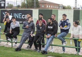 Aficionados de la Segoviana y del Zamora en el municipal de La Albuera