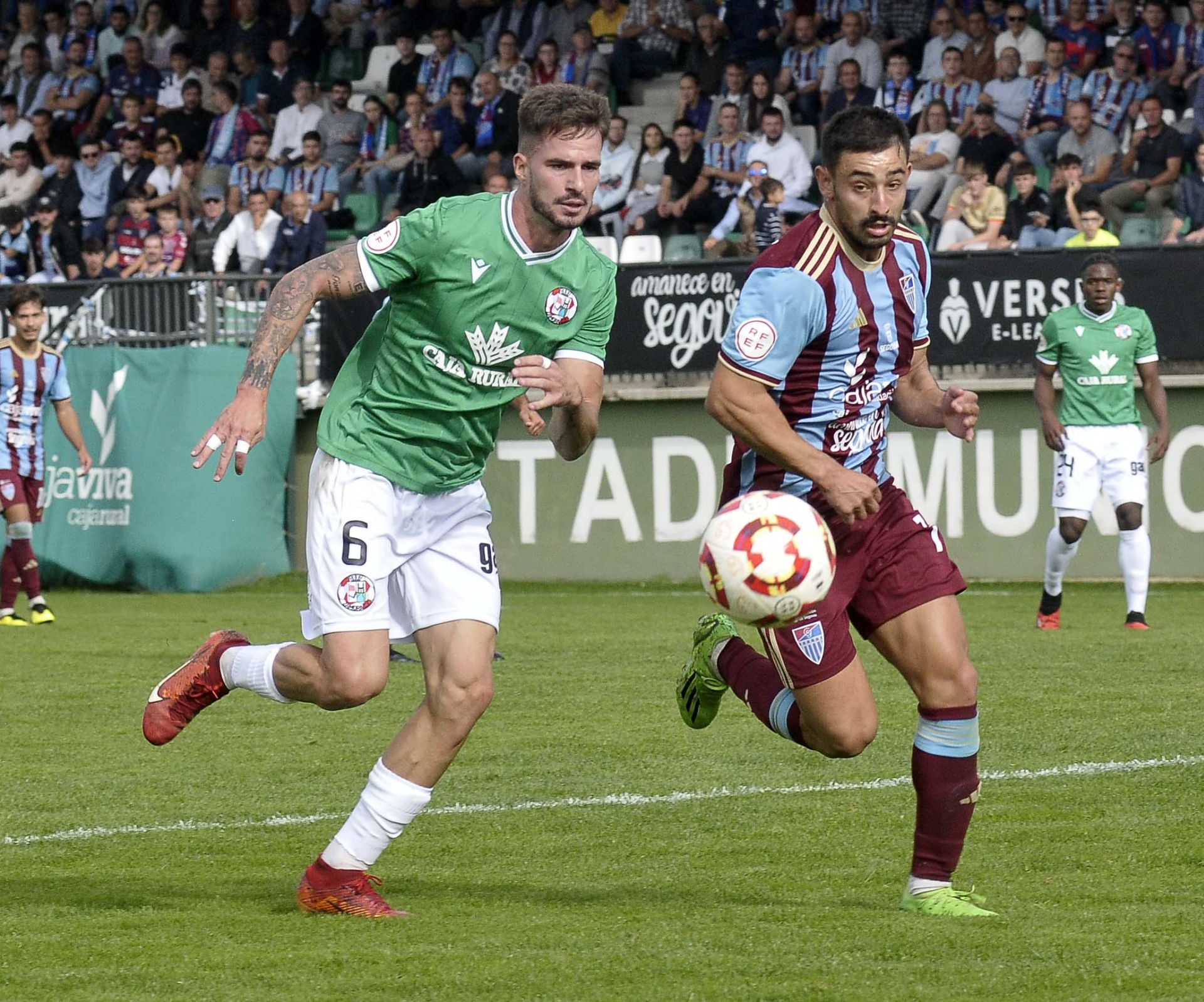 Fotografías del partido entre la Segoviana y el Zamora (2 de 2)