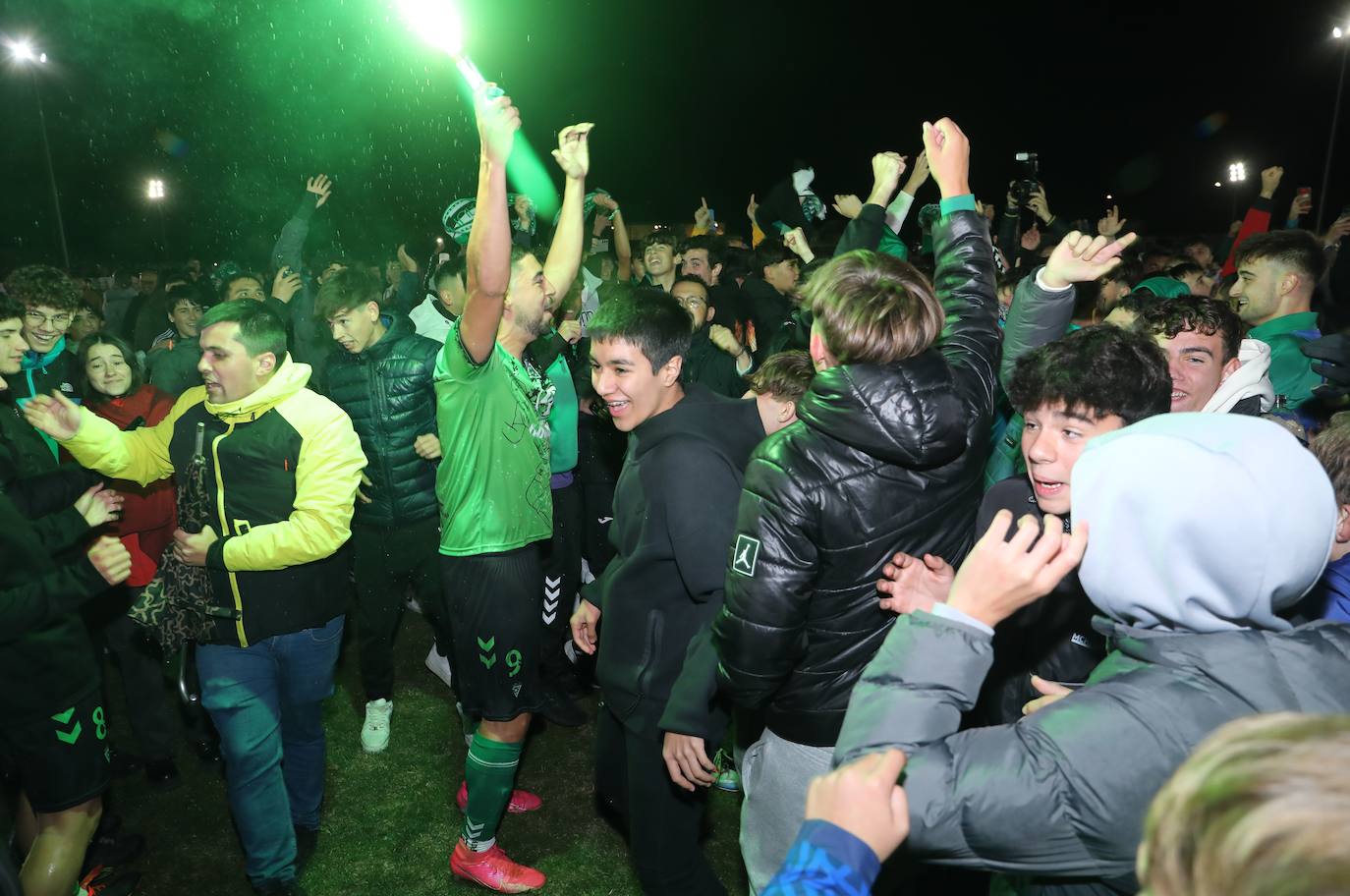 Así juega y pasa el Villamuriel a la segunda ronda de la Copa del Rey