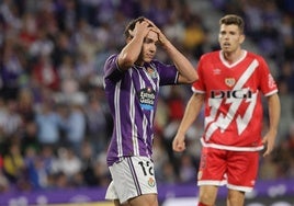 Mario Martín se lamenta tras fallar una ocasión ante el Rayo.