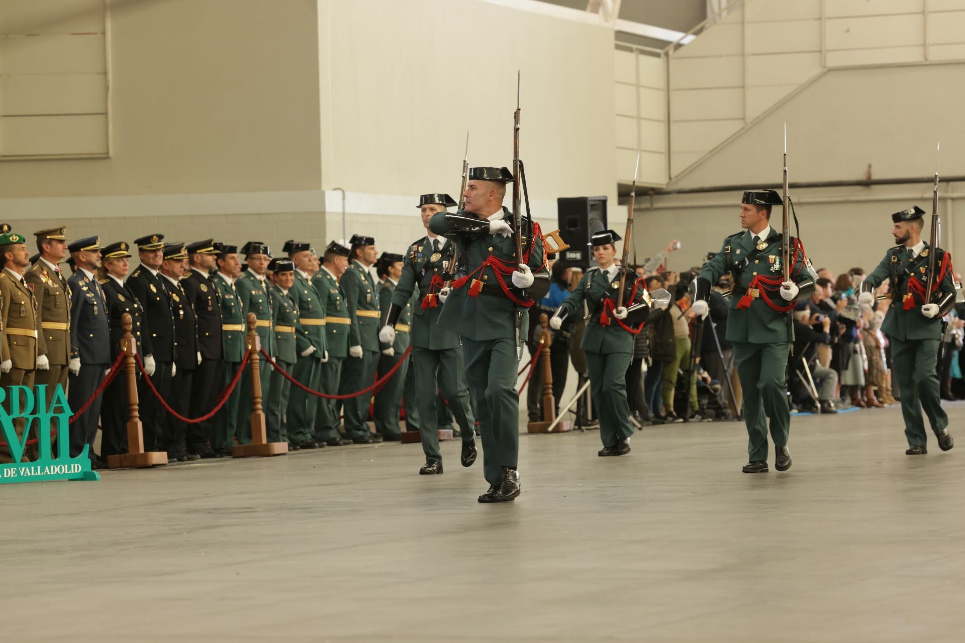 El homenaje de la Guardia Civil de Valladolid a su patrona, en imágenes