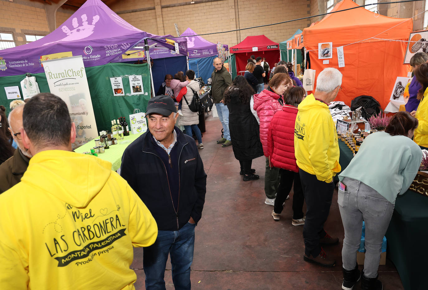 Así ha sido la tercera edición de la Feria de la Miel de Castrejón