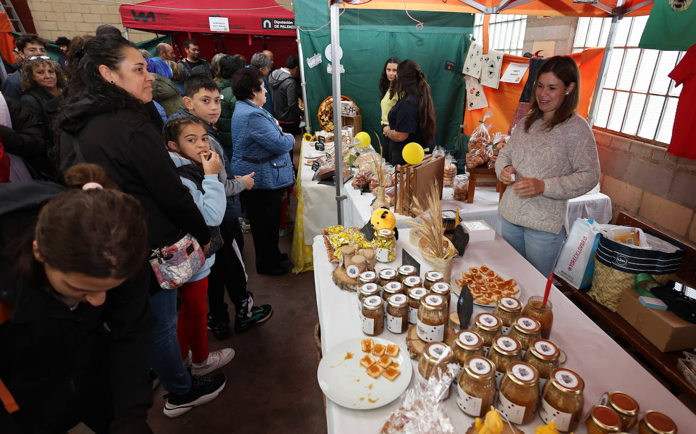 Así ha sido la tercera edición de la Feria de la Miel de Castrejón