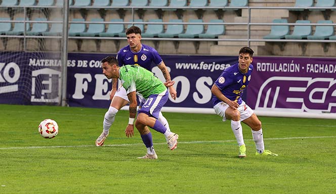 El Becerril se lleva el primer derbi provincial