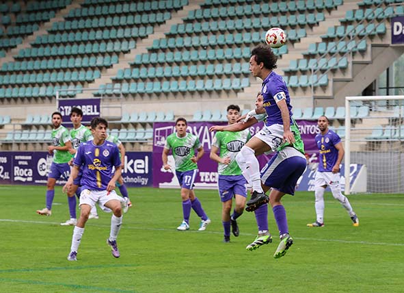 El Becerril se lleva el primer derbi provincial