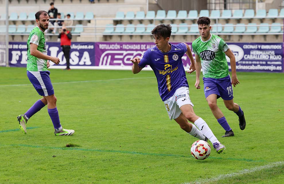 El Becerril se lleva el primer derbi provincial