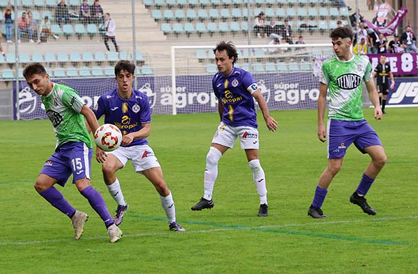 El Becerril se lleva el primer derbi provincial