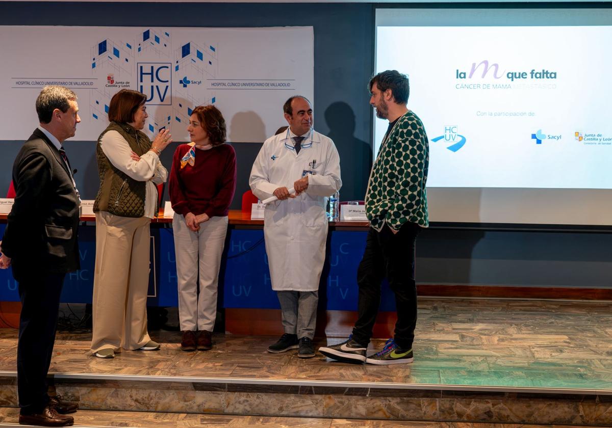 Inauguración, este miércoles, de la exposición de NFT para visibilizar el cáncer de mama metastásico.