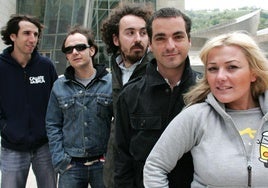 La oreja de Van Gogh posa en el Museo Guggenheim de Bilbao en el 2006.