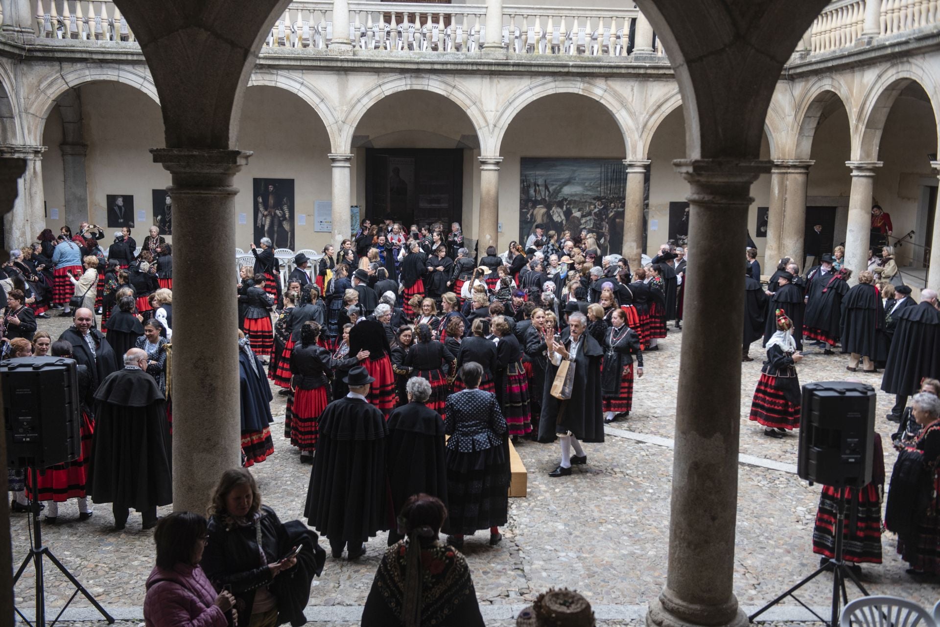 La concentración de trajes segovianos, en imágenes