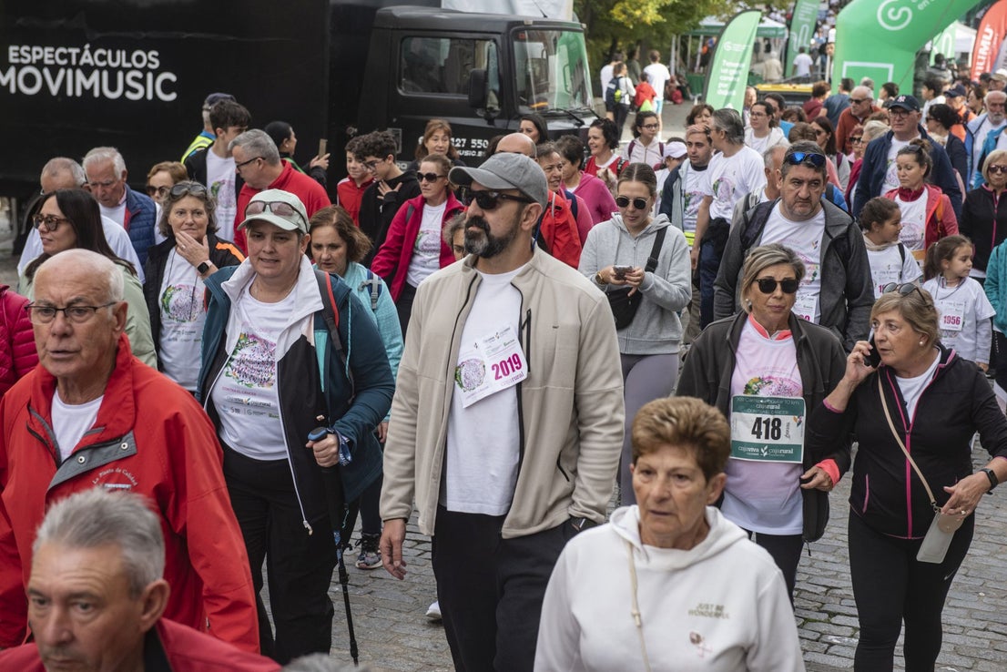 Fotografías de la marcha contra el cáncer de mama 2024 | El Norte de ...