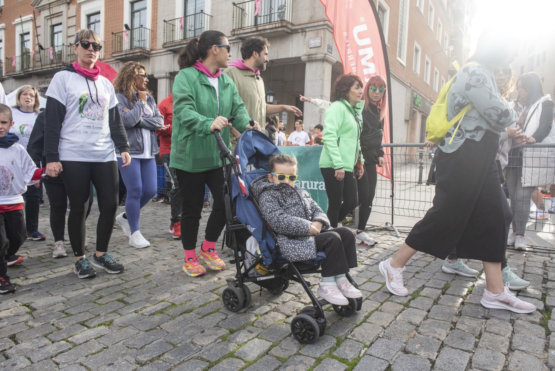 Fotografías de la marcha contra el cáncer de mama 2024