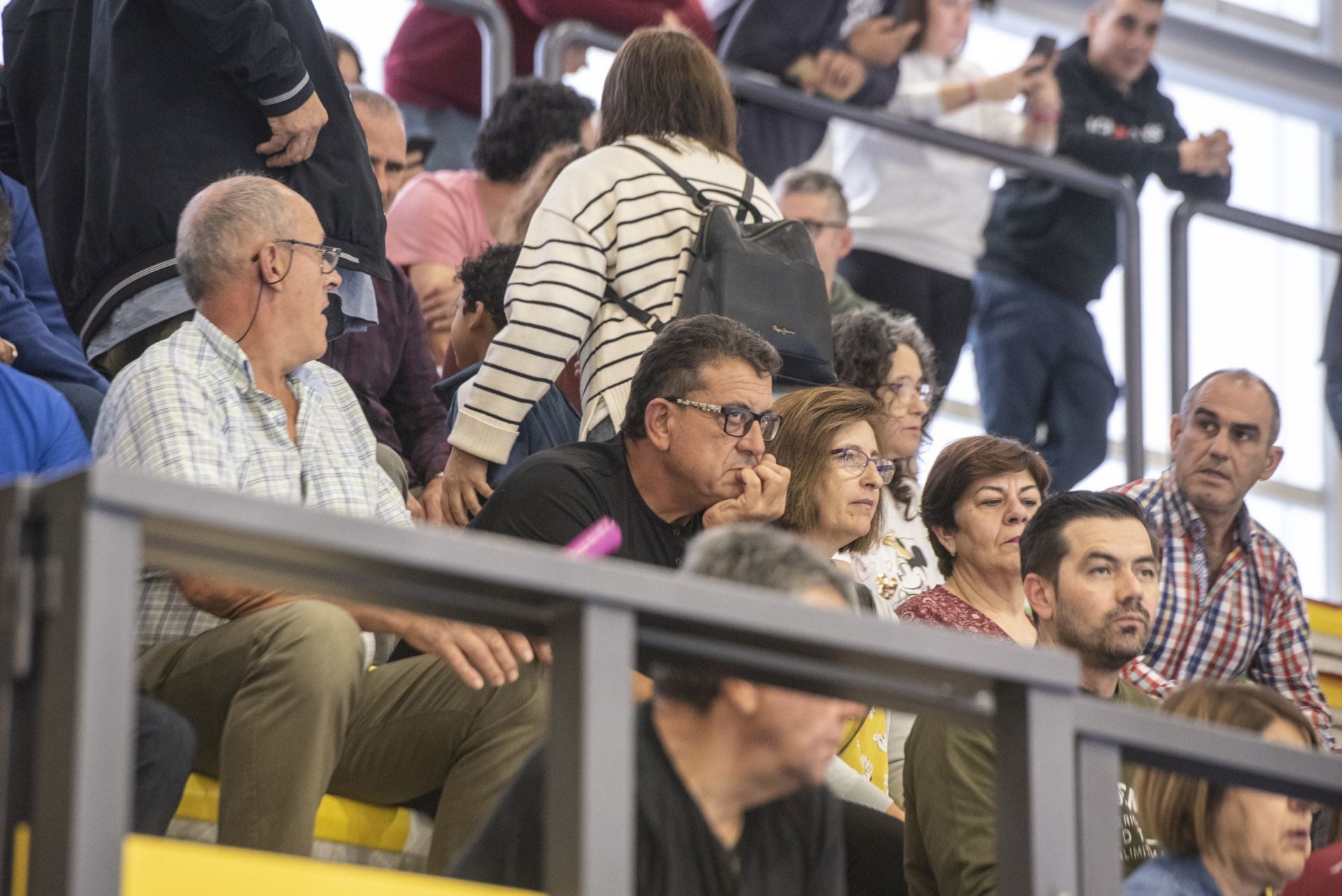 Búscate en las gradas del Guerreros Naveros en el Nava vs Barcelona