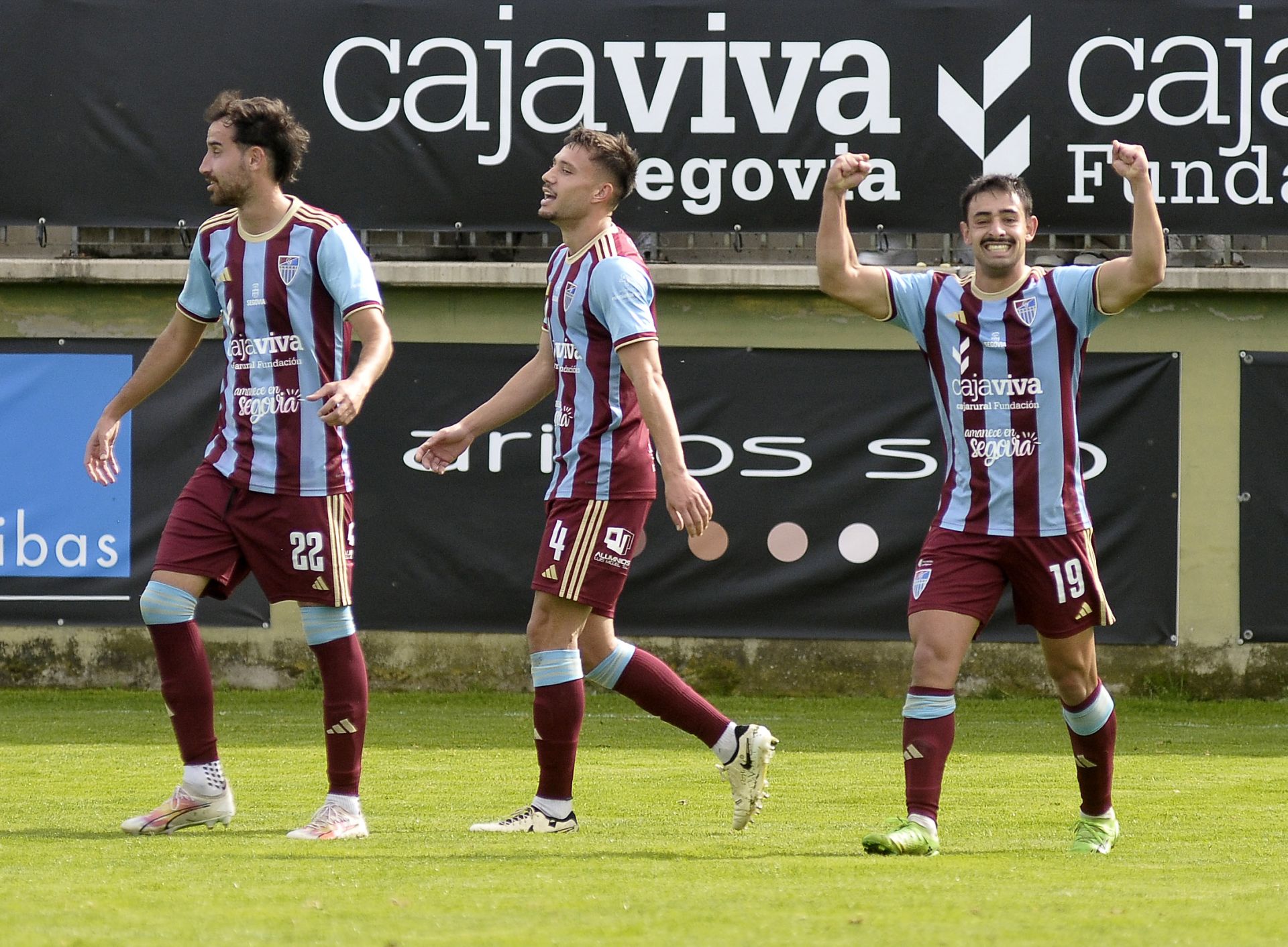 Fotos del triunfo de la Sego ante el Real Unión (2 de 2)