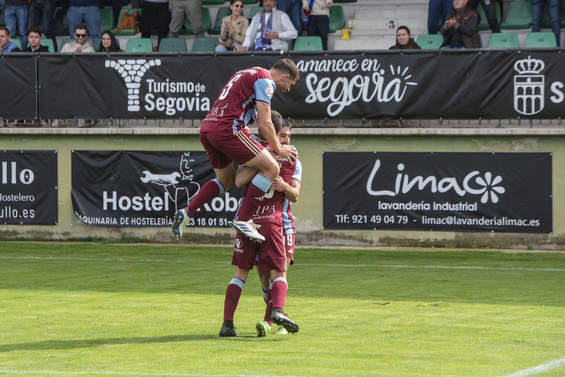 Fotos del triunfo de la Sego ante el Real Unión (1 de 2)